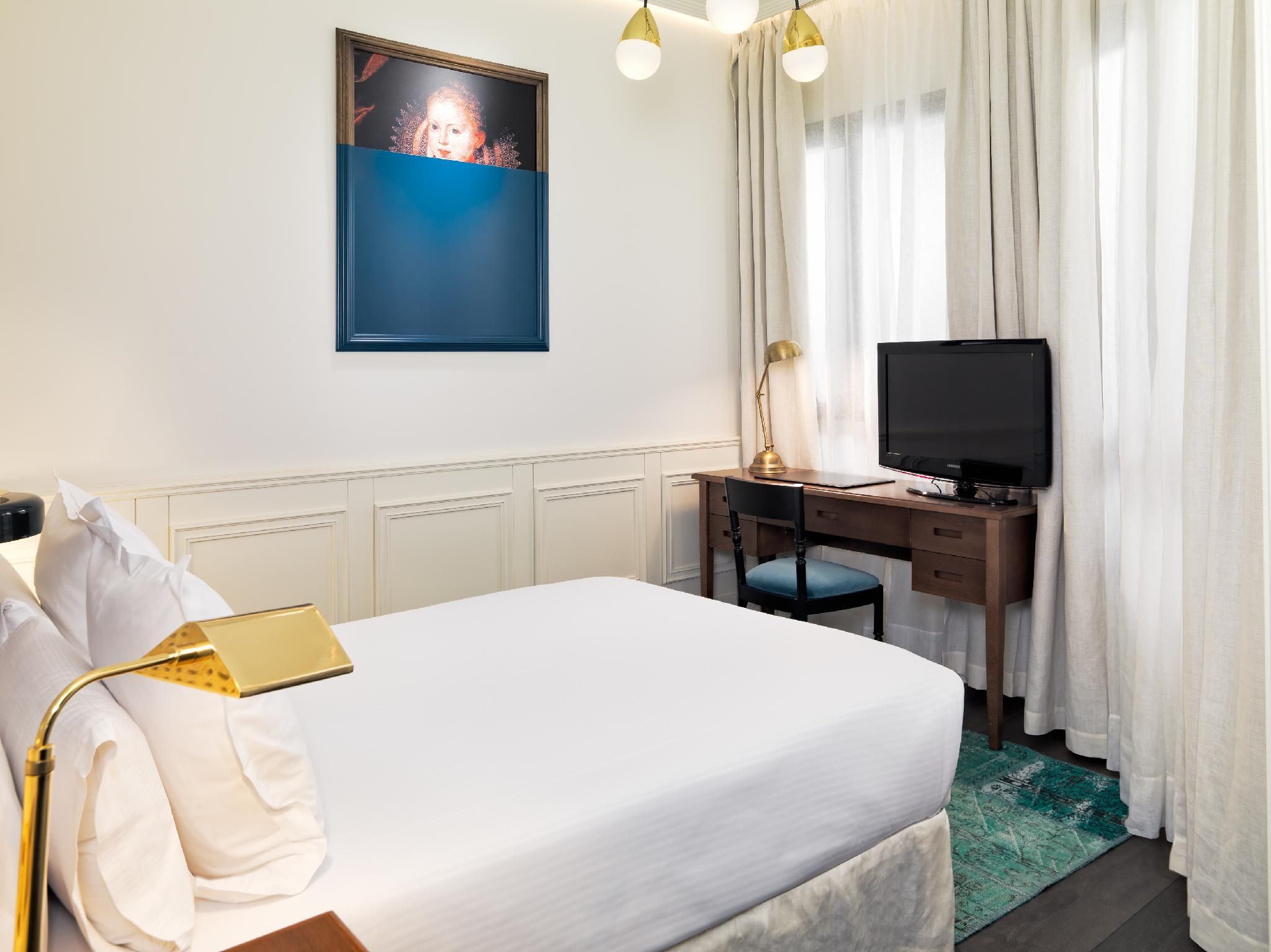 Essential Double Room