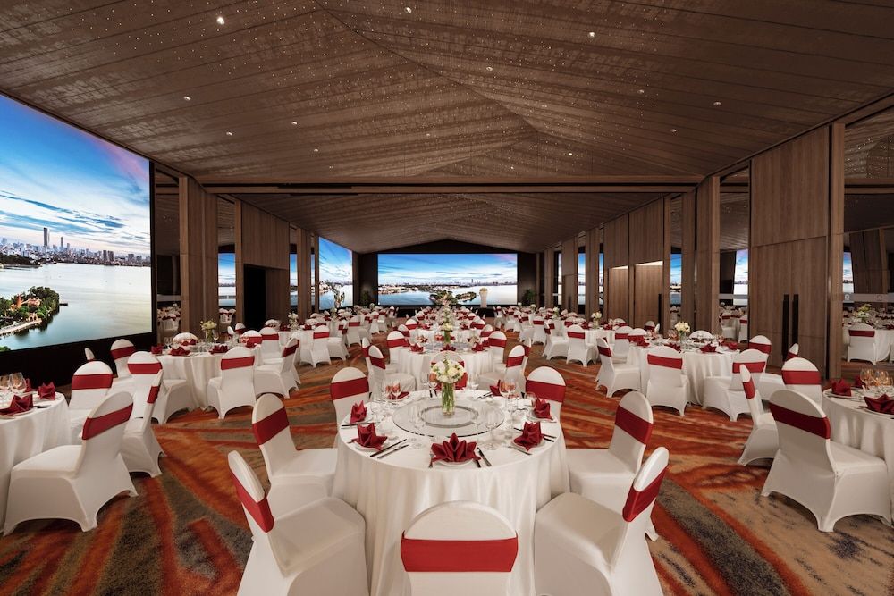 undefined Pan Pacific Hanoi 8