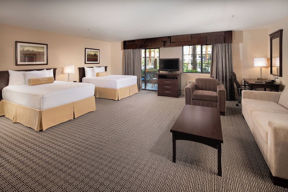 undefined Tuscany Suites & Casino 6