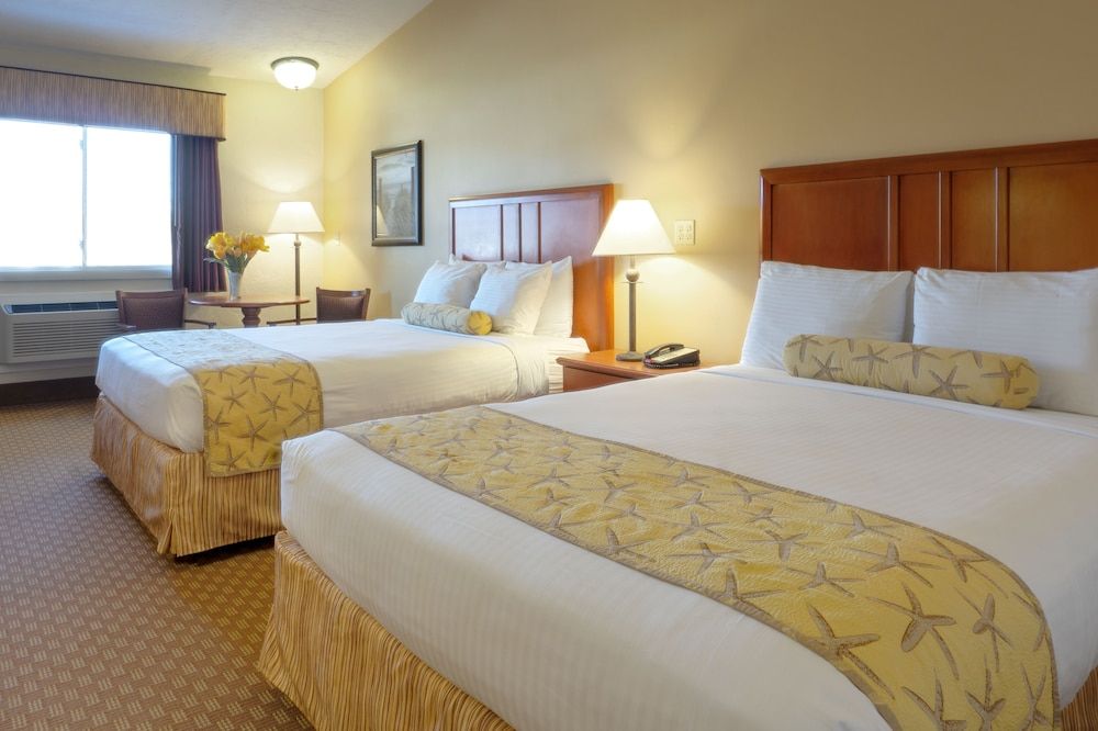 Bayside Resort Hotel Deluxe Room, 2 Queen Beds 2