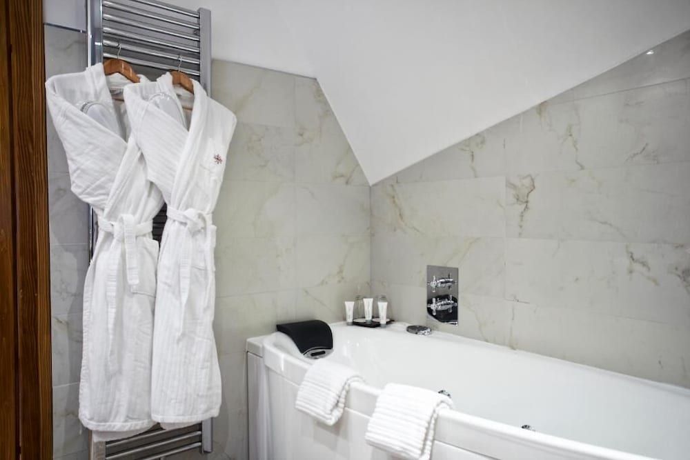 Hotel & Spa Le Bouclier D'Or Superior Room 9