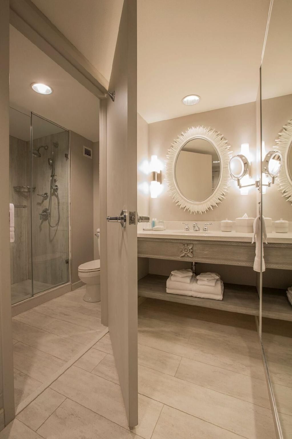 Club Level Room - Two Queen Beds (Includes FREE* Universal Express Unlimited)