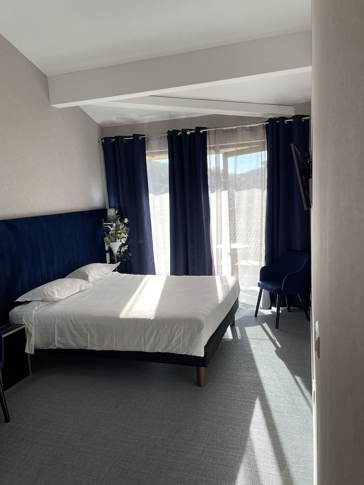 Deluxe Double Room, Balcony