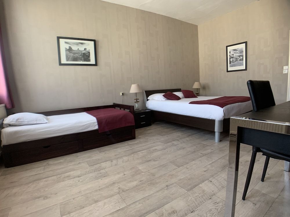 Comfort Triple Room