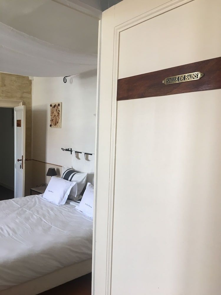 Family Room (Pyla)