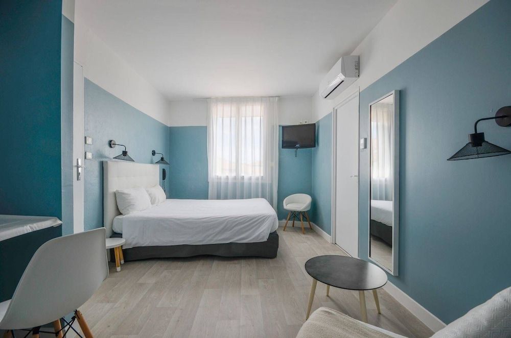 Comfort Double Room, City View