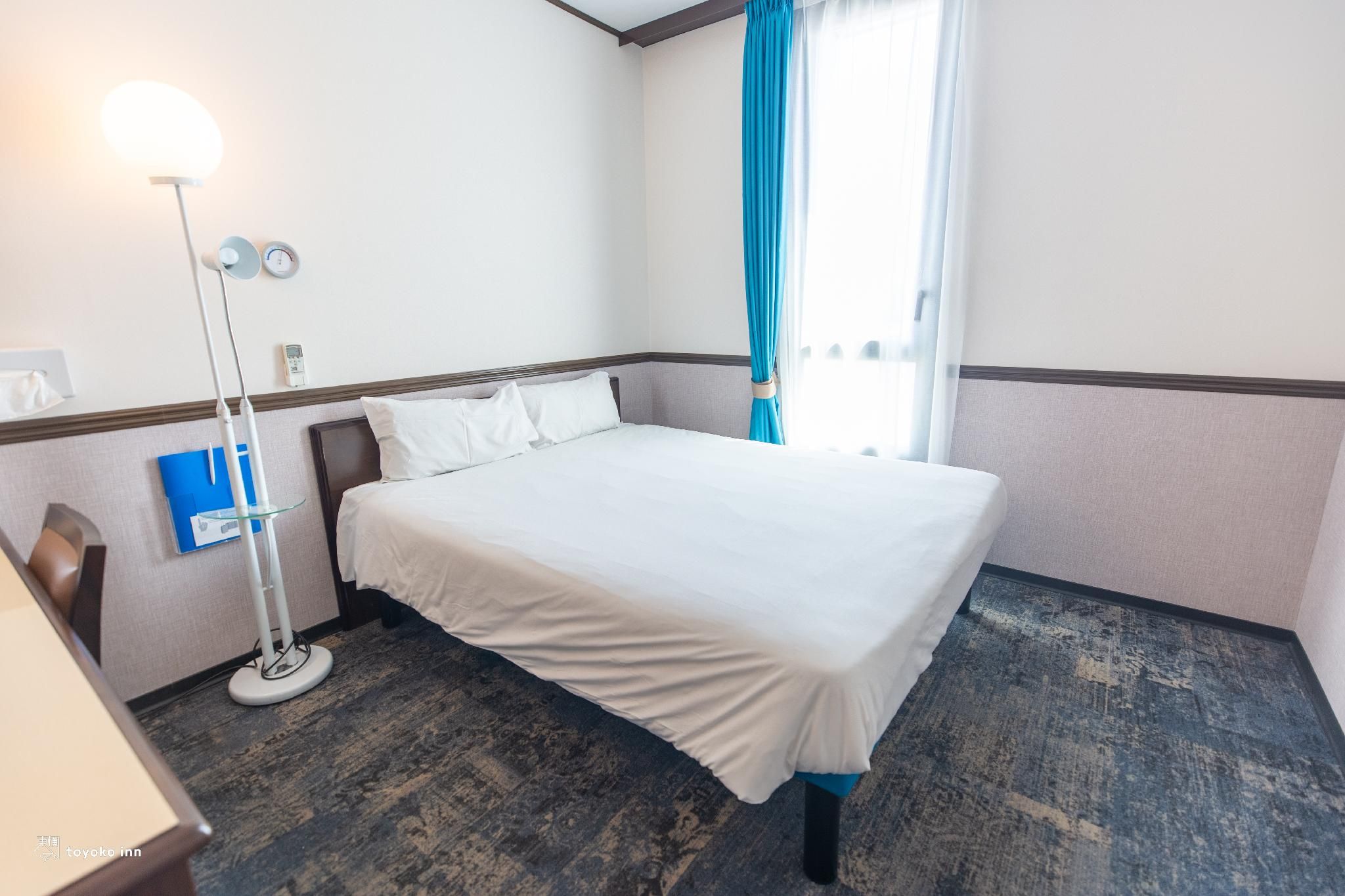 Toyoko Inn Marseille Saint Charles Economy Double Room 2