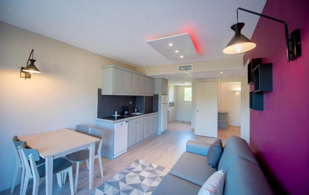 Appart Hotel Lou Castelet Apartment, 2 Bedrooms (5 pers) 9