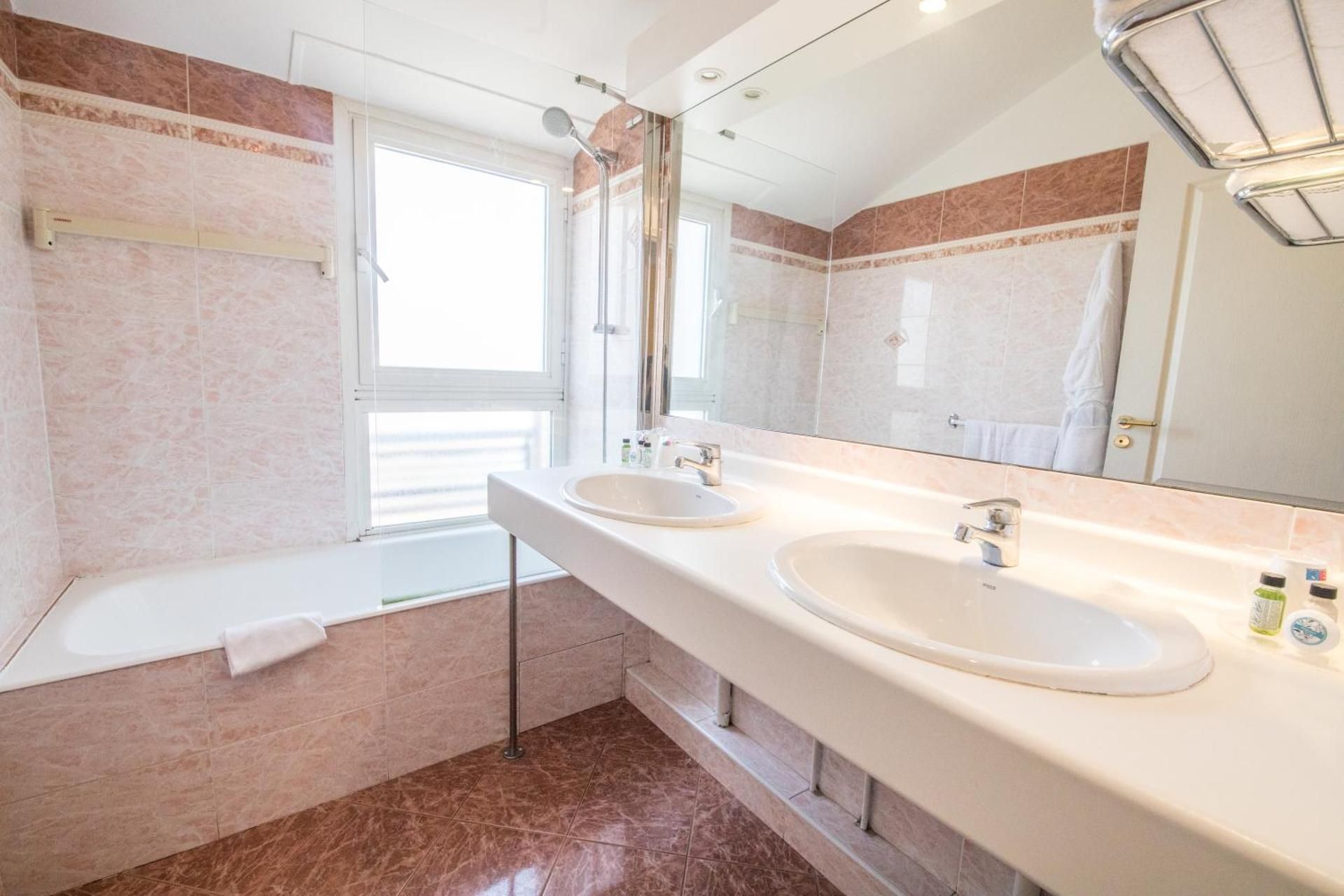 4-Bedroom Duplex Apartment