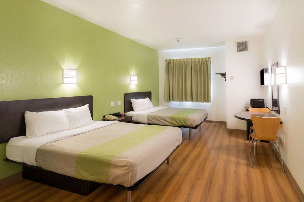 Motel 6 Hillsboro, TX Standard Room, 2 Double Beds, Non Smoking 2