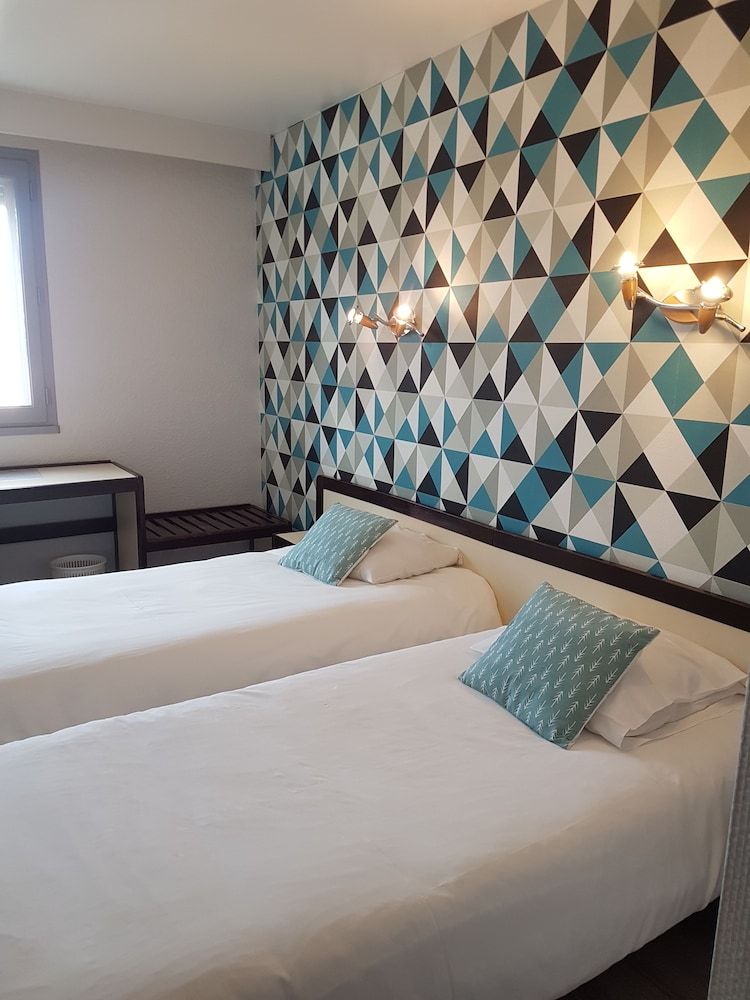 Standard Double Room, 2 Twin Beds