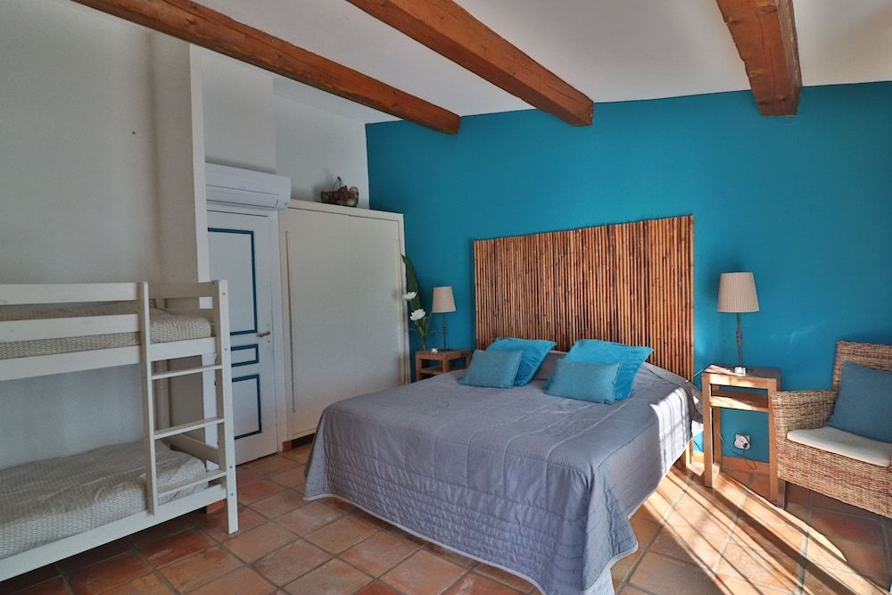 Le Mas de Bertagne - Chambres d'Hôtes Family Room (Colline) 3