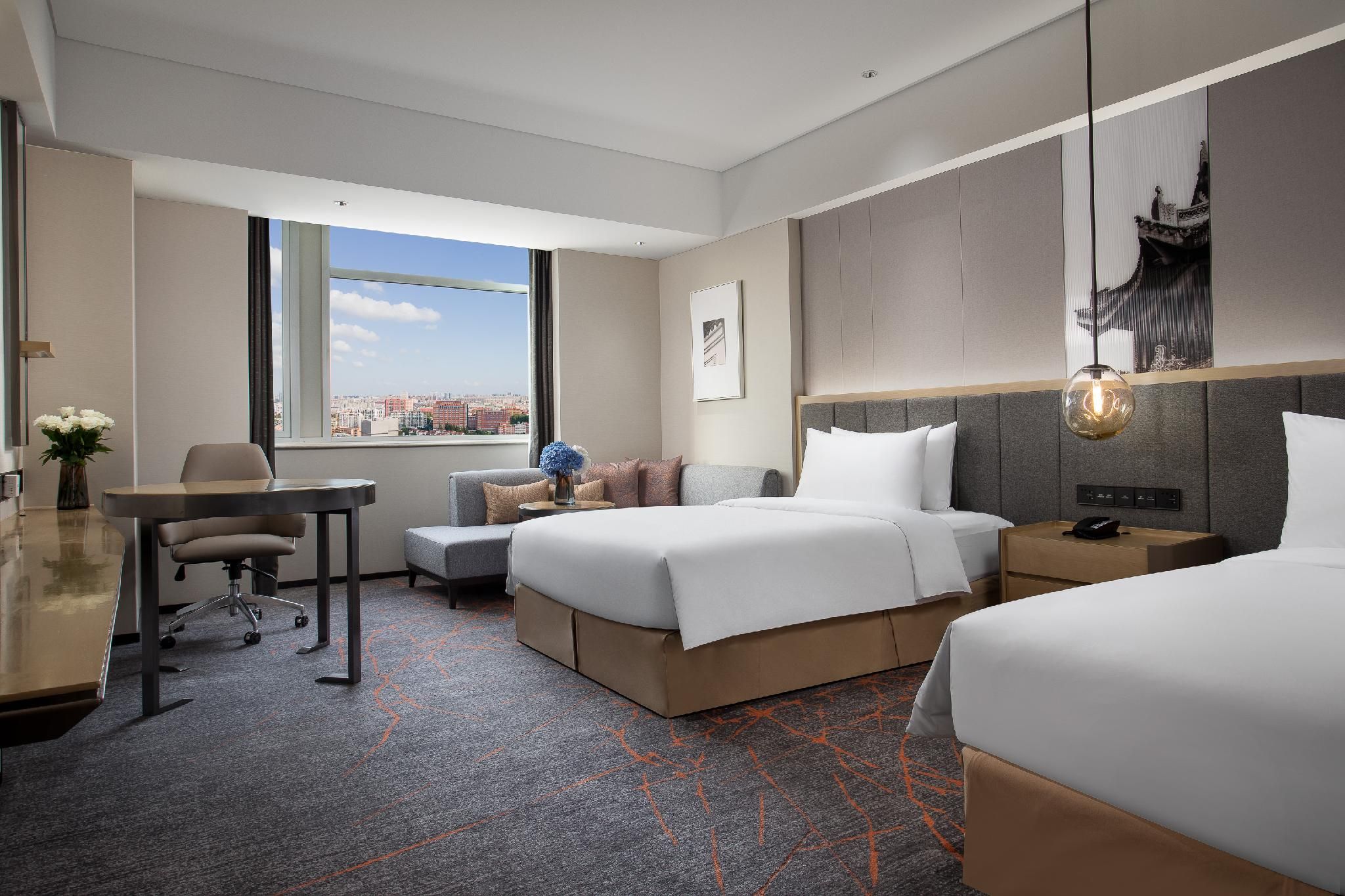 2 Twin Standard Lounge Access