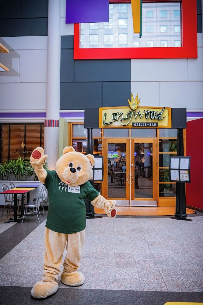 undefined The Inn at Longwood Medical 3