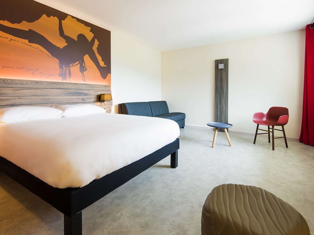 Standard Suite, 1 Double Bed with Sofa bed