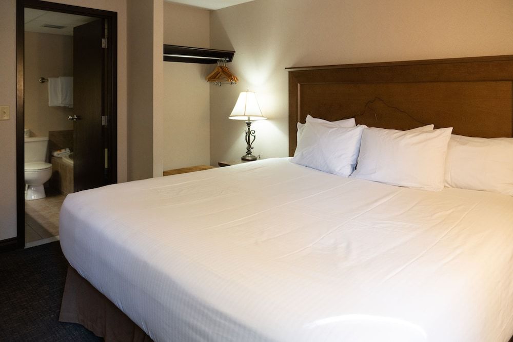 Rundlestone Lodge Superior Room, 1 King Bed 2