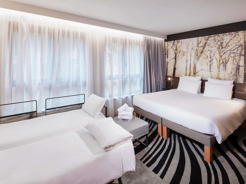 Executive Suite, Multiple Beds