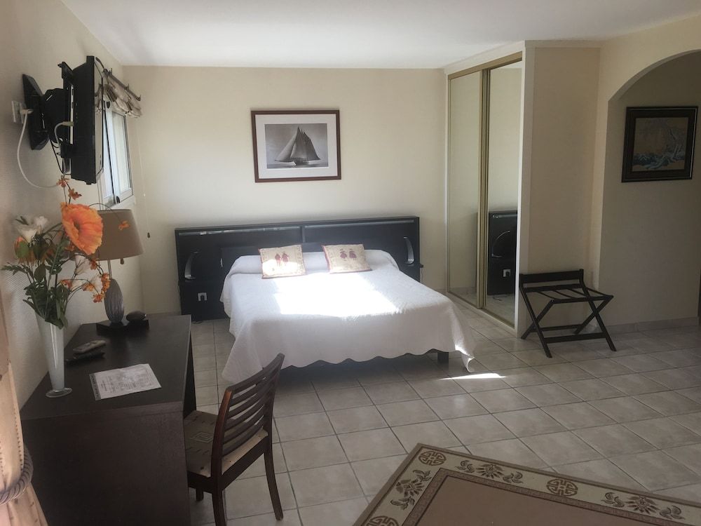 Chambres d'Hôtes La Coloniale