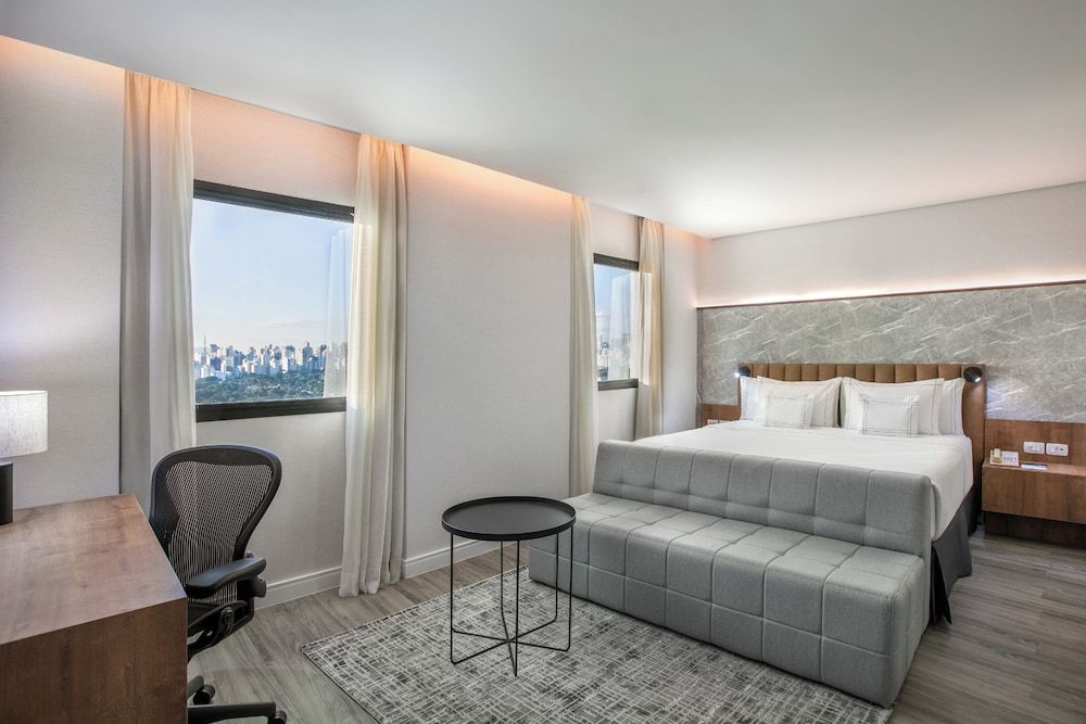 undefined Melia Jardim Europa