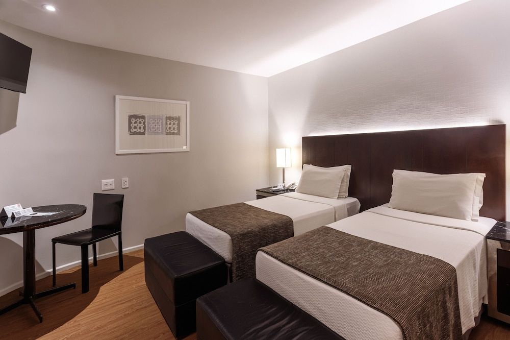 undefined Orla Copacabana Hotel 9