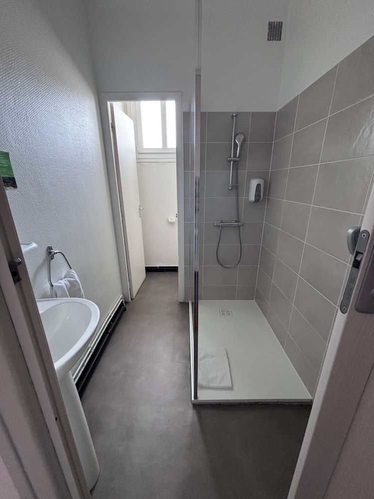 Le Crystal Hôtel Double Room 10