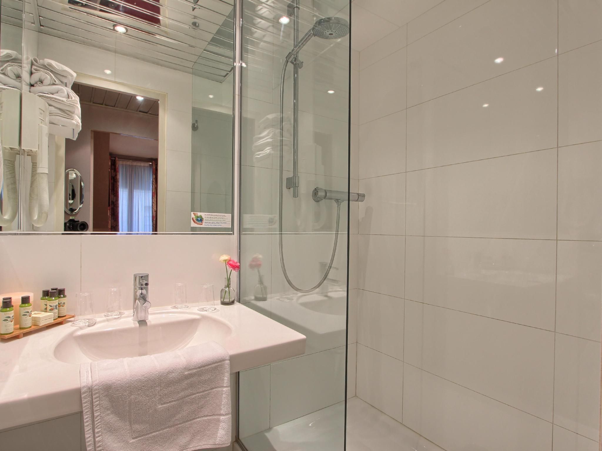 Family Suite (2 bedrooms)