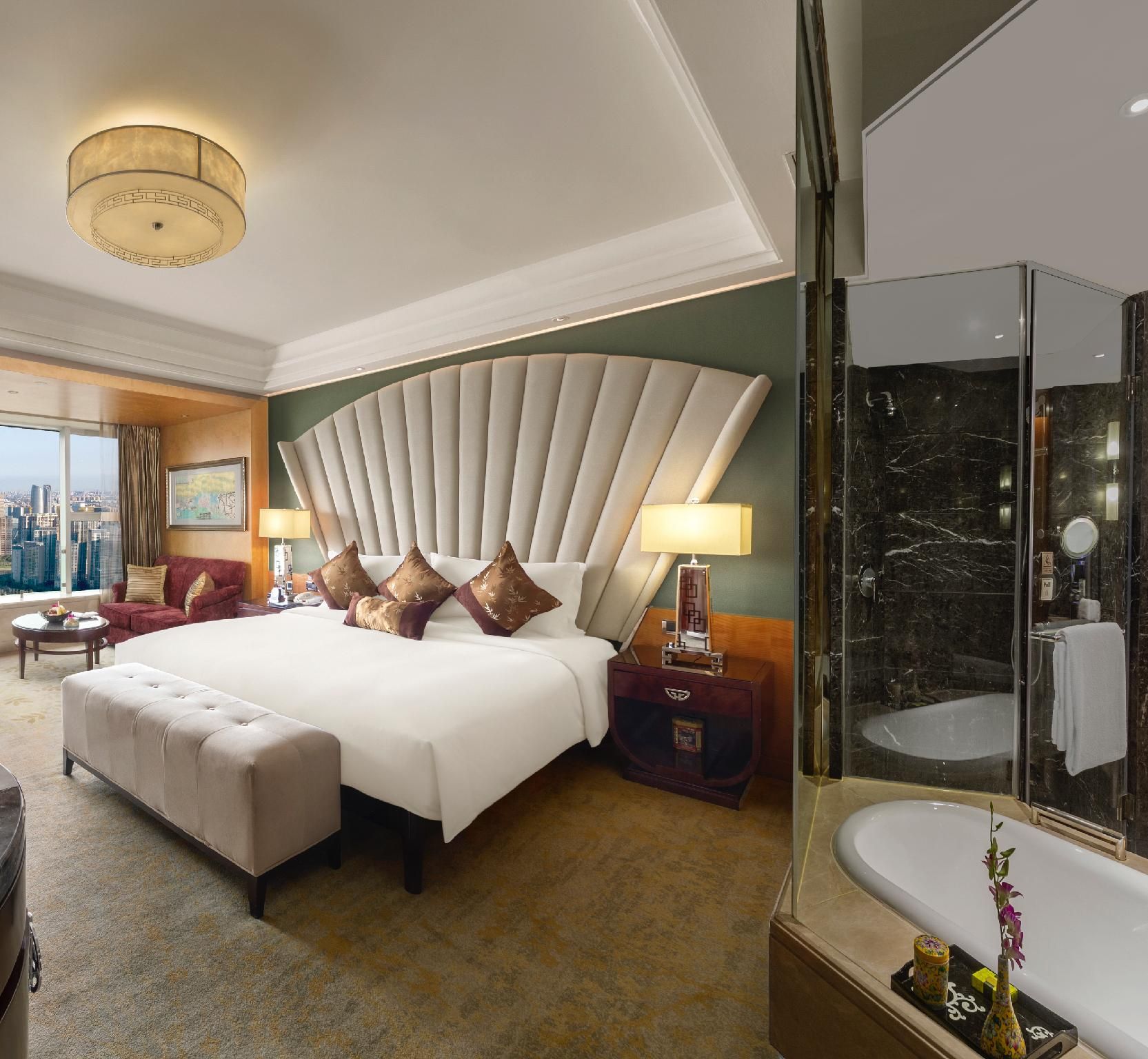 1 King Premium Club Lounge Access City View High Floor