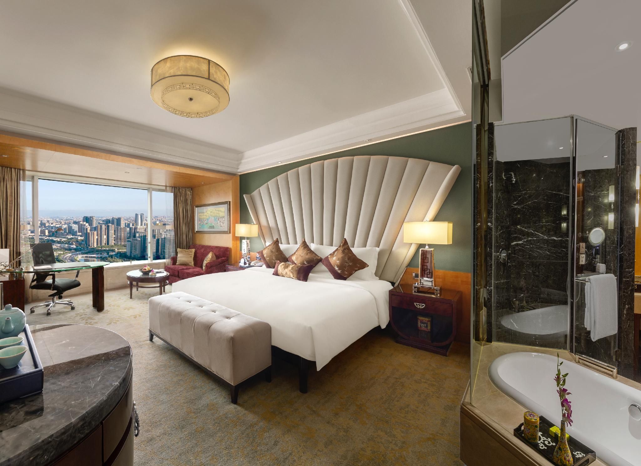 1 King Premium City View