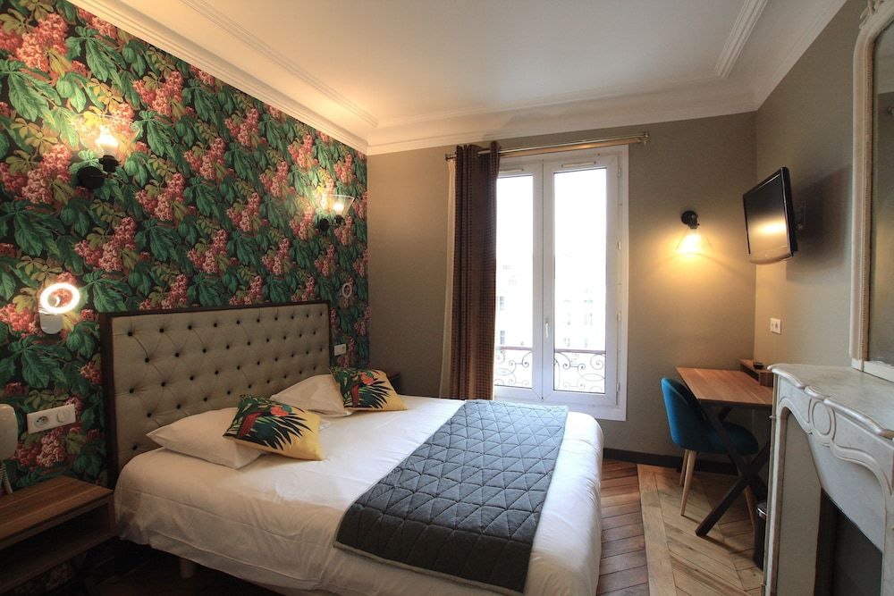 Hotel Excelsior Batignolles Double Room 5