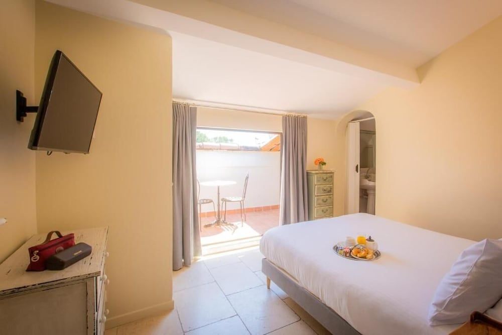 Hotel Les Armoiries Classic Room, Terrace (Single)