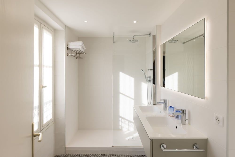 Hotel Les Armoiries Classic Room, Terrace (Single) 4