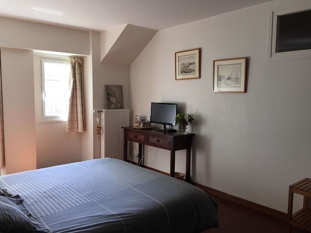Room (Savane)