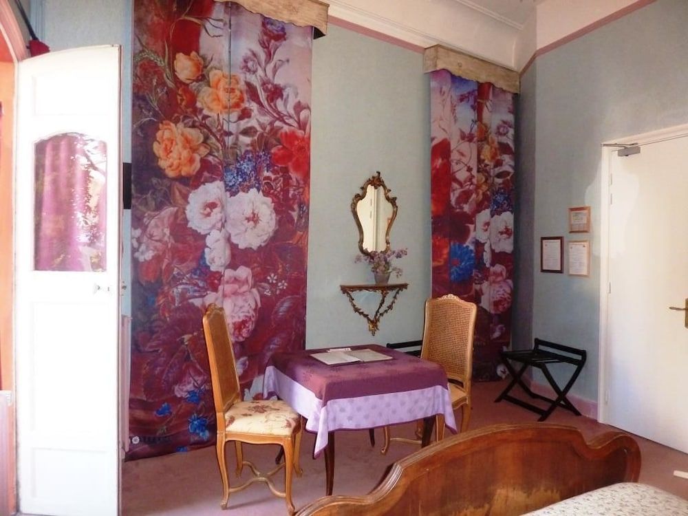 Hotel Du Fiacre Superior Double Room 8