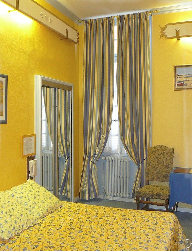 Hotel Du Fiacre Standard Room 9