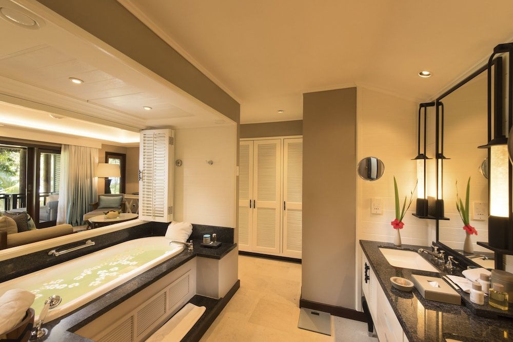 Constance Lémuria Junior Suite 7