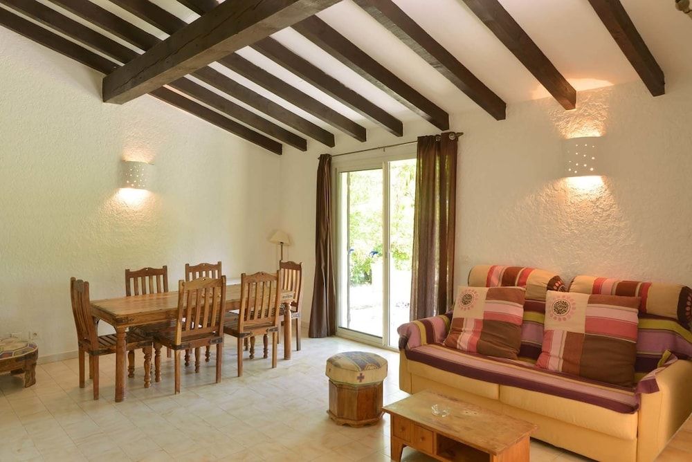 Villa, 2 Bedrooms (Independent with Air Conditioning)