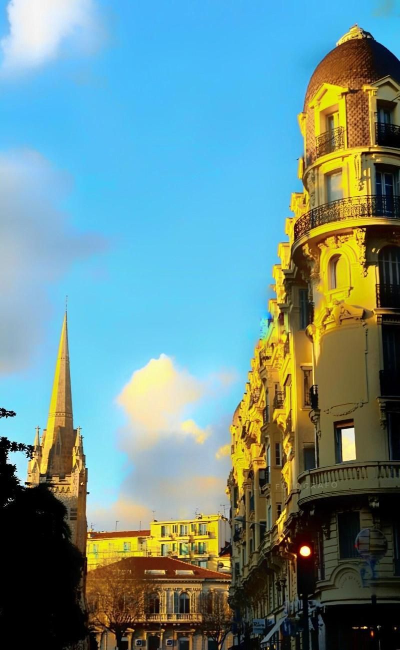 undefined Hotel Le Petit Trianon 3