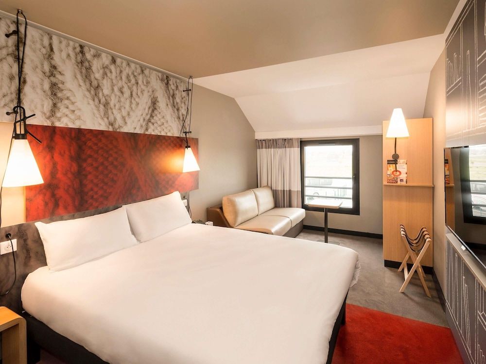 Family Double Room, 1 Queen Bed with Sofa bed