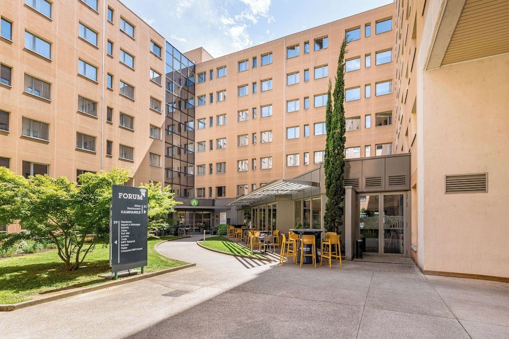 undefined Campanile PRIME - Lyon Centre Gare Part Dieu 2