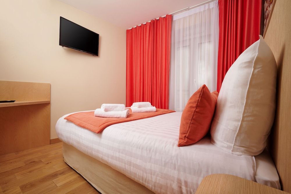 VLH Montparnasse Eiffel Classic Double Room 7