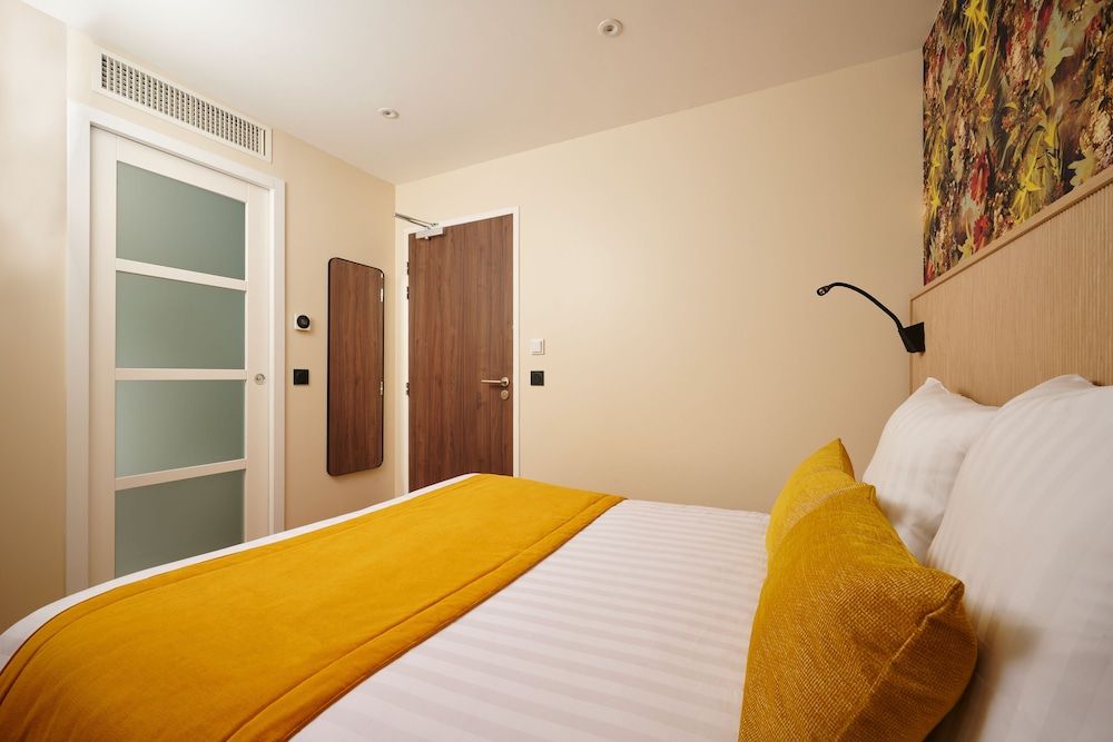 VLH Montparnasse Eiffel Classic Double Room 10