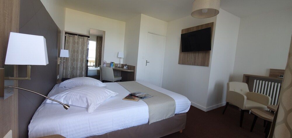 Hôtel Windsor FRONT DE MER