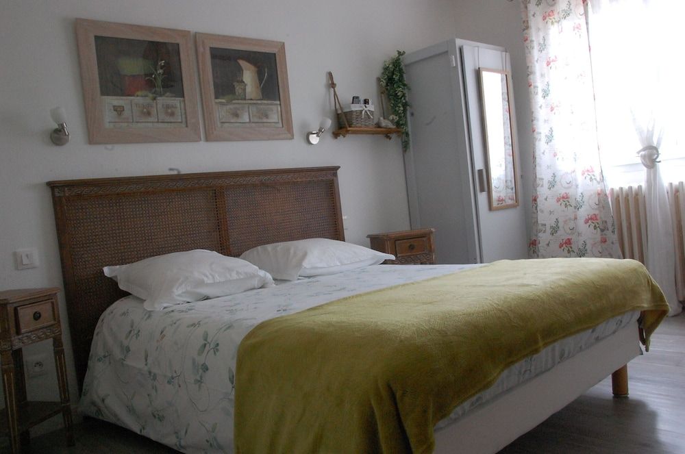 Double Room (Côté Loire 1)