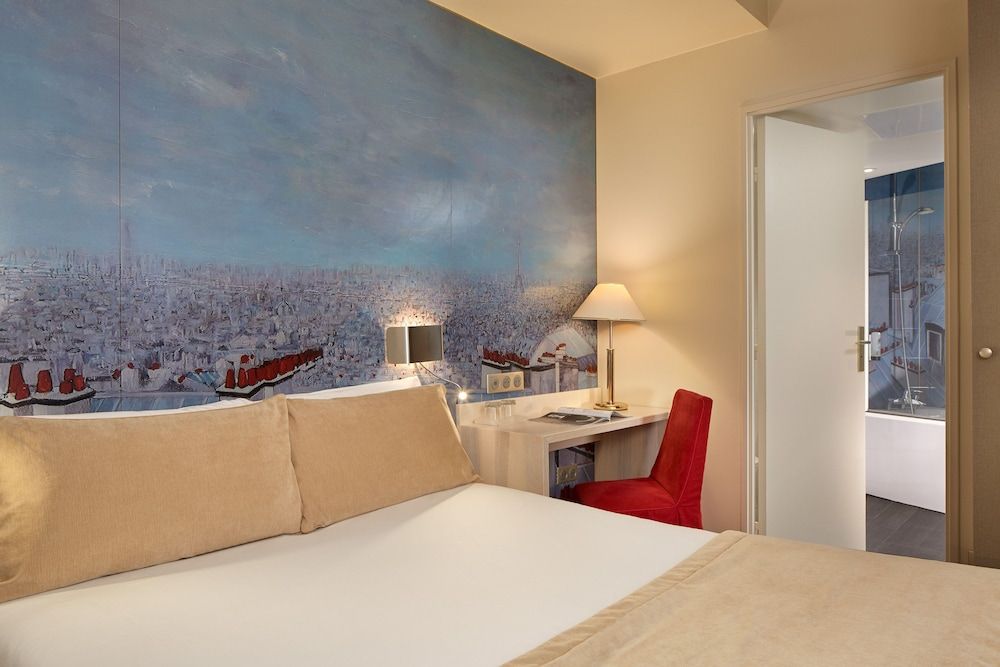 undefined Hotel Fertel Maillot 10