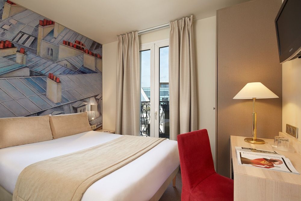 Hotel Fertel Maillot Double Room 4