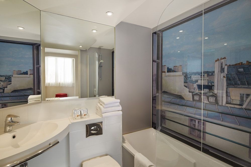 Hotel Fertel Maillot Double Room 9