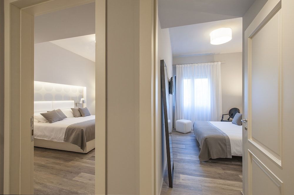 Hotel Monte Meraviglia Family Room