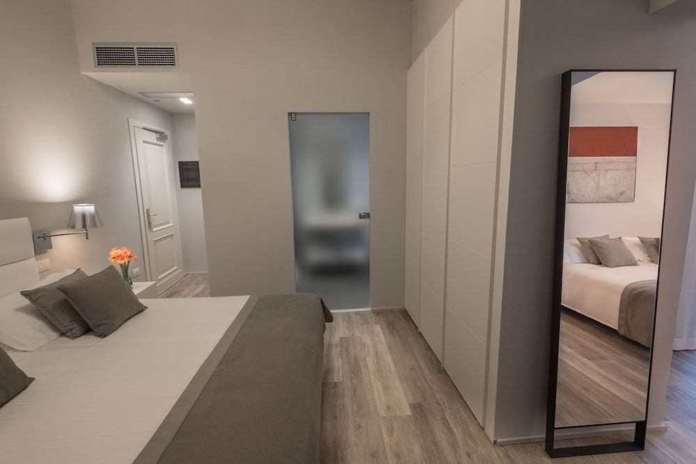 Hotel Monte Meraviglia Family Room 8