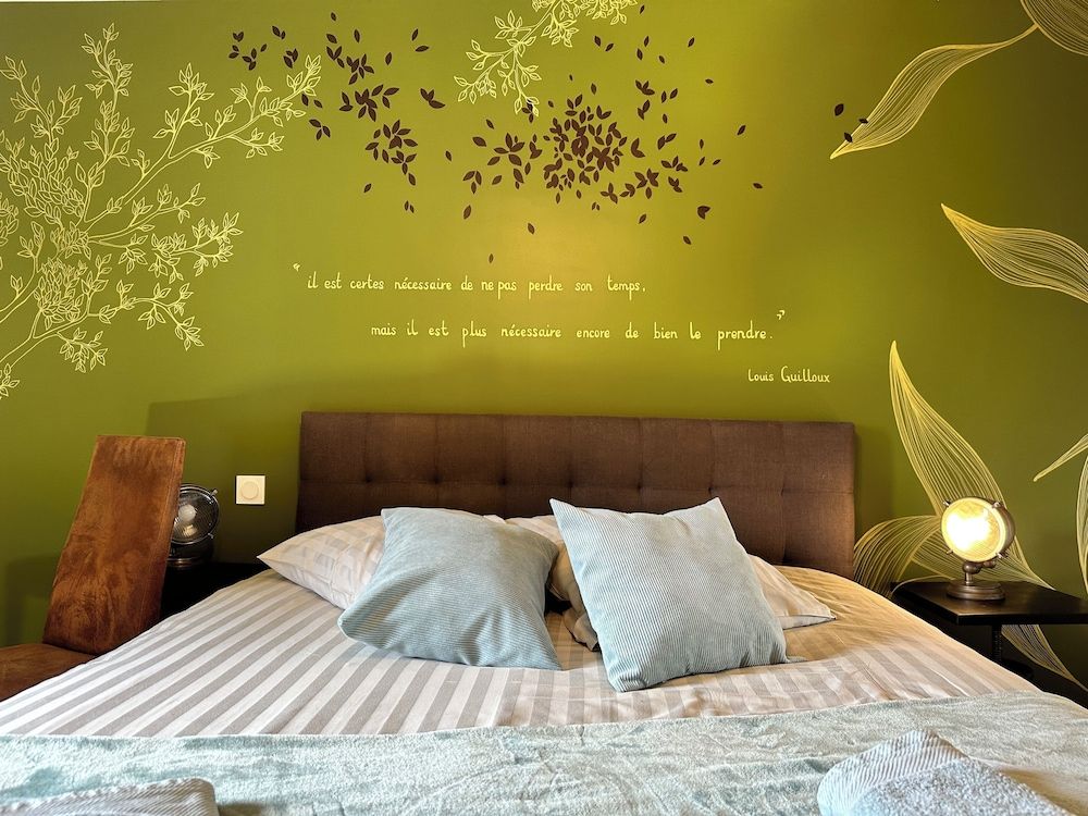 Domaine du Grenier Classic Room 7