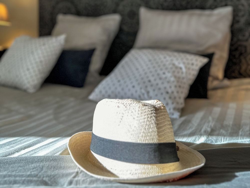 Domaine du Grenier Classic Room 9